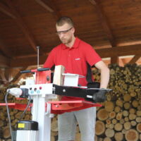 Puulõhkuja 8t Super Force (400v/3000W) vertikaalne hüdrauliline - Image 8