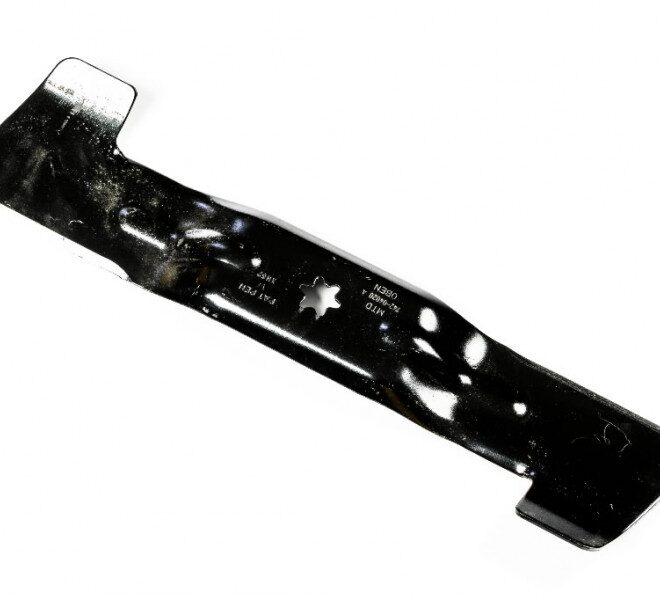 Murutraktori tera, 46,7cm/18,4'', täht avaga, parempoolne, MTD