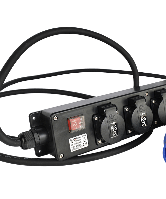 Pistikupesa adapter KS EX3M-4S