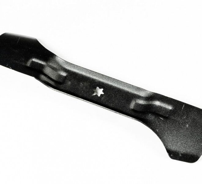 Murutraktori tera, 54cm/21,24", täht avaga, vasakpoolne, MTD