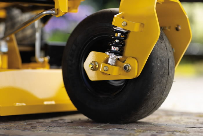 0-pöörderaadiusega murutraktor XZ7 L122 ULTIMA, Cub Cadet - Image 2